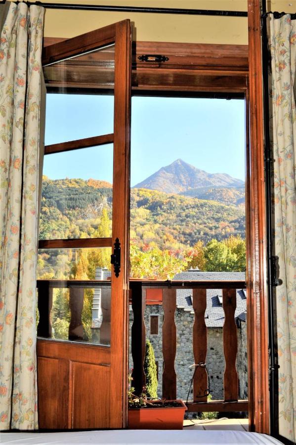 Chardin D'Alto-Apartamentos Chardins Benasque Buitenkant foto