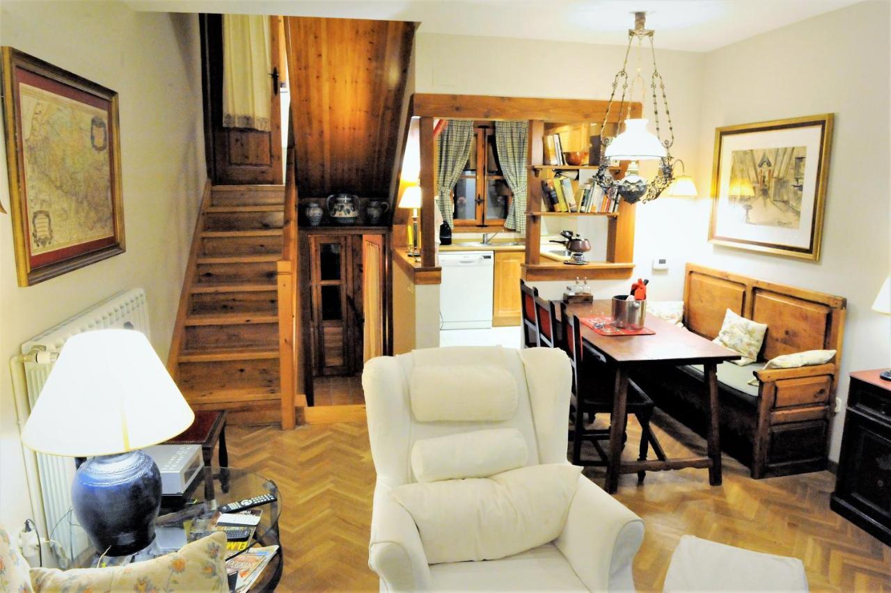 Chardin D'Alto-Apartamentos Chardins Benasque Buitenkant foto